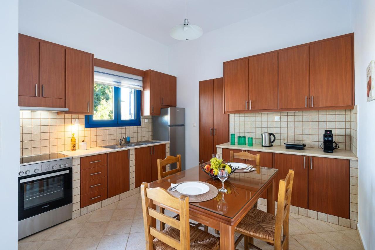 Votsalo Apartment Chametoulo Ngoại thất bức ảnh